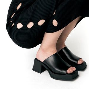 Vagabond hennie platform sandals (NWOT)